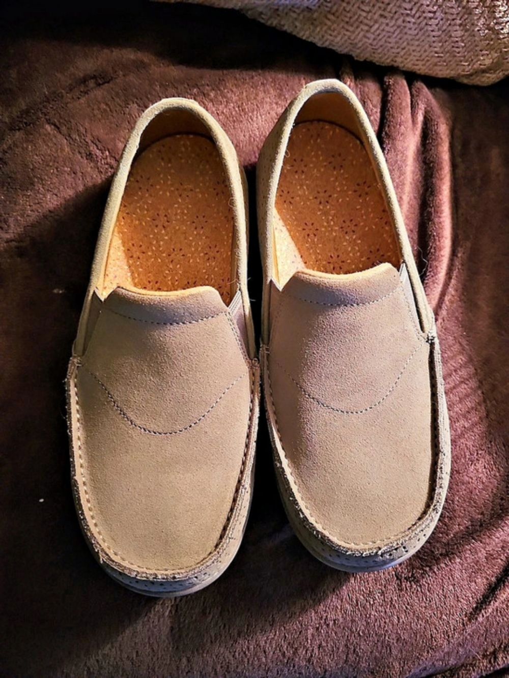 Revitalign Siesta Suede Ladies Slip-On Shoes/ Moccasins Brown 9.5 D